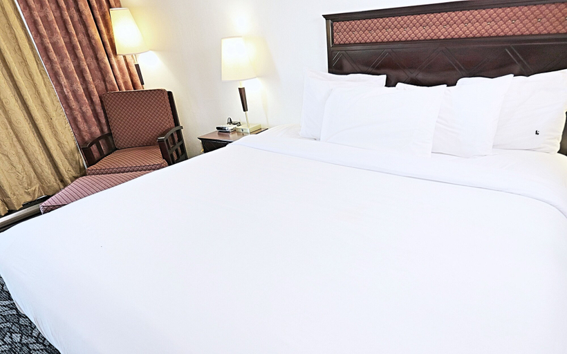Bedroom 4, Lelux Hotel, Montréal