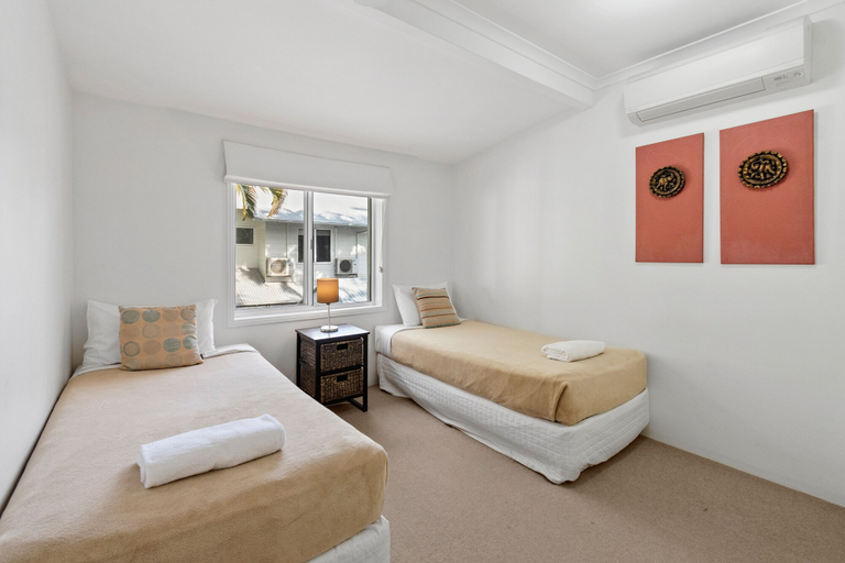 Bedroom 3, Coco Bay Resort, Noosa - Noosa-Noosaville