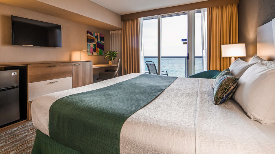 Bedroom 3, Best Western Plus Atlantic Beach Resort, Miami-Dade