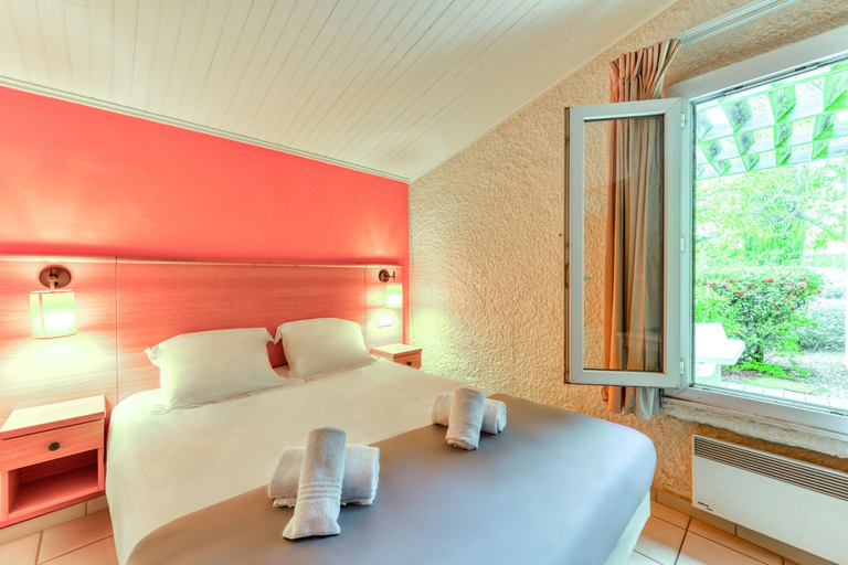 Bedroom 3, SOWELL RESIDENCES Les Lauriers Roses, Hérault