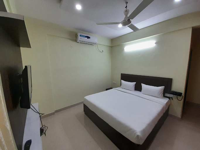 Bedroom, Red Key Airport Transit Stay, Bangalore Rural