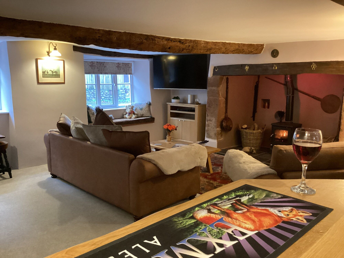 Others 5, The Snuggery a Cosy Country Cottage, Somerset