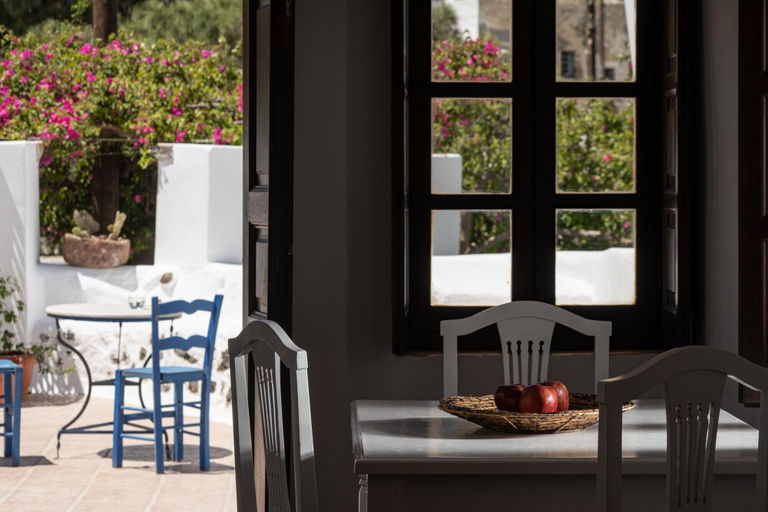 Others 2, Madame Kalitsi-kleio Apartment, South Aegean