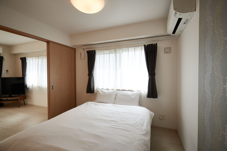 Bedroom 2, New Normal Hotel in NAGO, Nago