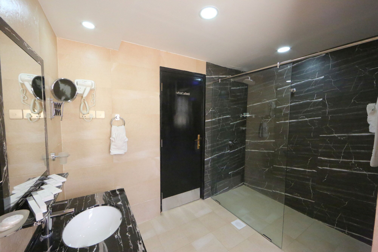 Bathroom 4, Samharam Resort Salalah, Salalah