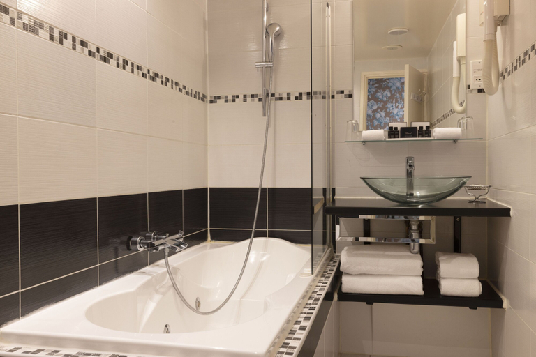 Bathroom 4, Relais Hotel Du Vieux Paris, Paris