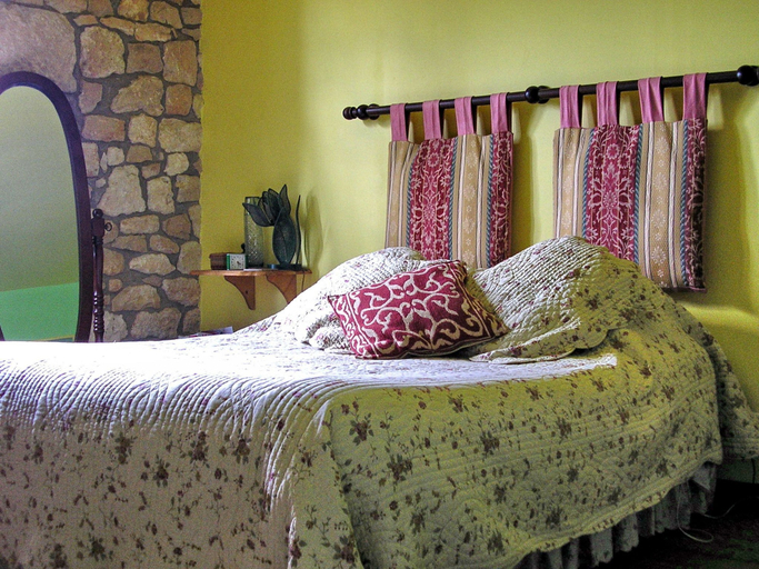 Bedroom 3, Les Chimeres, Tarn-et-Garonne