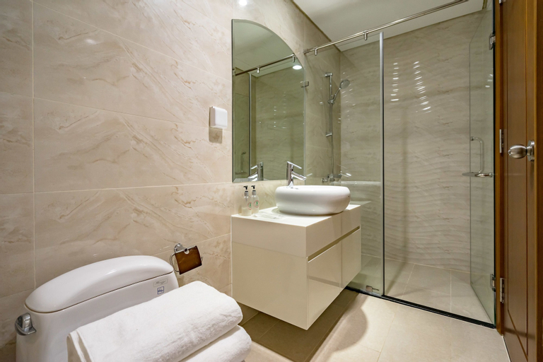 Bathroom 8
