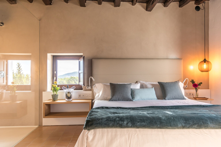 Bedroom 2, Safragell Ibiza Suites & Spa, Baleares