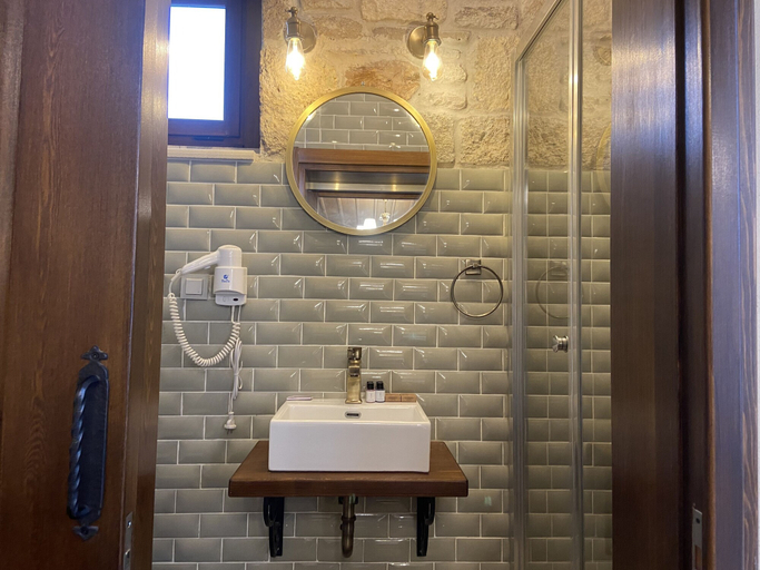 Bathroom 5, Dionysos 1789 Boutique Hotel, Foça