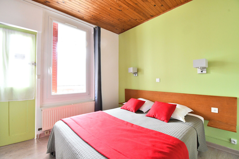 Bedroom 3, Hotel Fortin, Saône-et-Loire