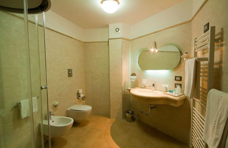 Bathroom, L'Isola di Aurora, Catanzaro