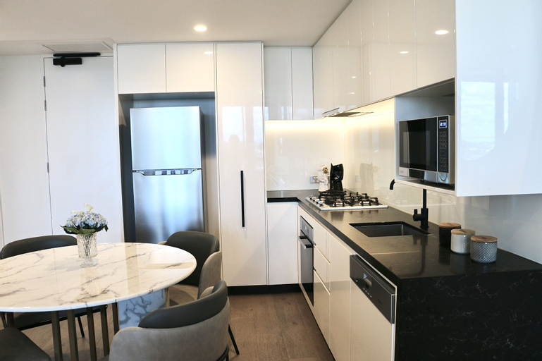 Dining Room 11