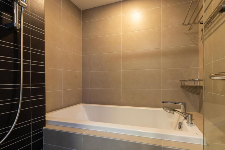 Bathroom 4, Teega Suites by RR JBcity, Johor Bahru