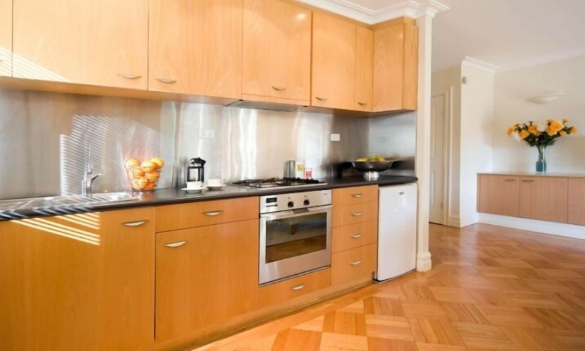 Others 5, Lakeside Suites 4, Hepburn - East