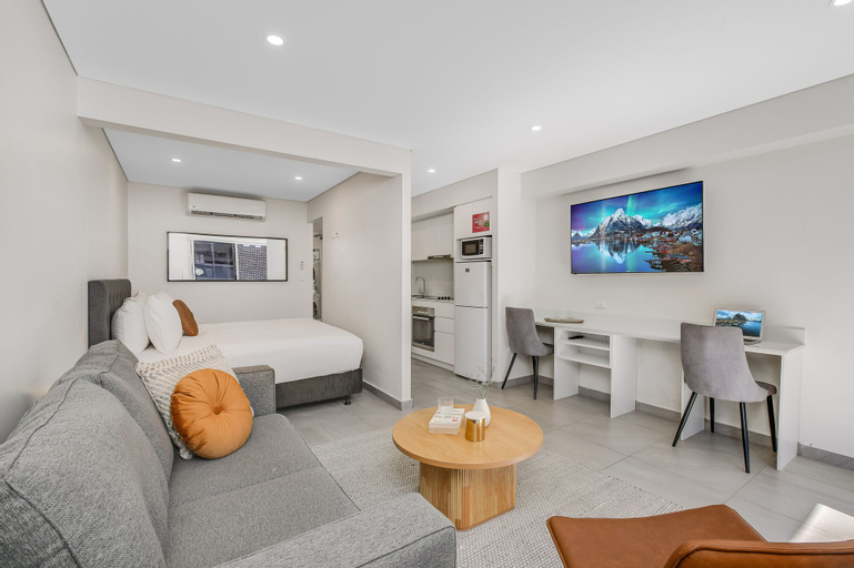Bedroom 5, The Merchant Hotel, Ashfield