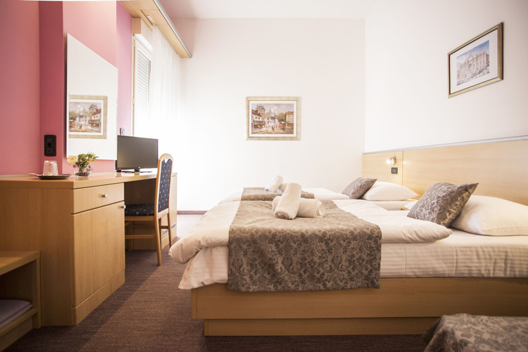 Bedroom 3, Hotel More, Split