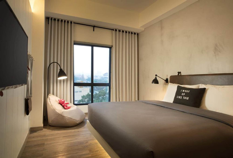 Bedroom 23