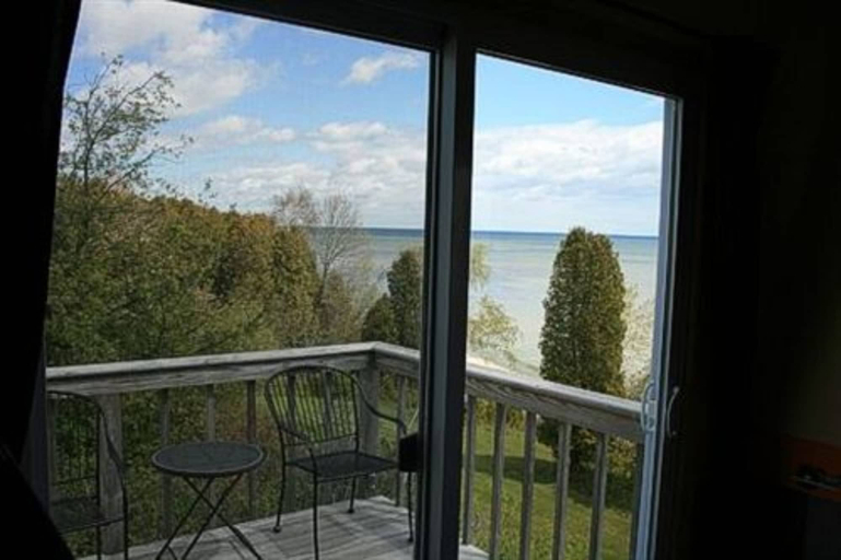Others 5, at the Waters Edge Bed & Breakfast, Lake Michigan