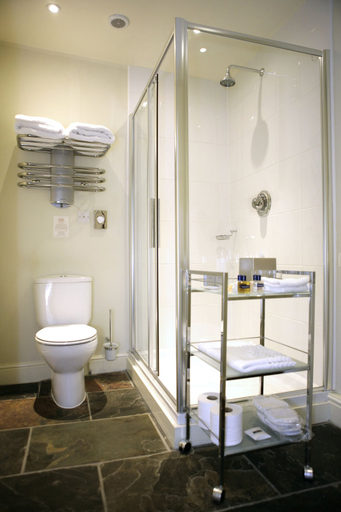 Bathroom 4, The Old Vine, Hampshire