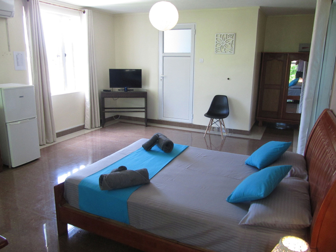 Bedroom 3, Lariad BnB, Black River
