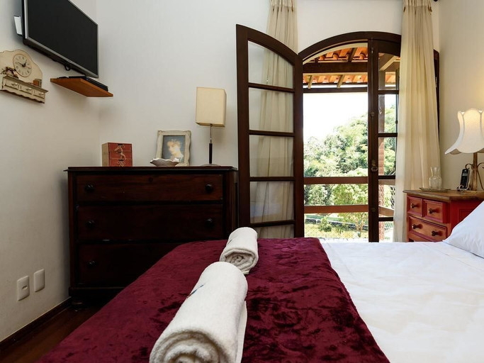 Bedroom 2, All in Rio - Casa com Área Gourmet e diarista, Petrópolis