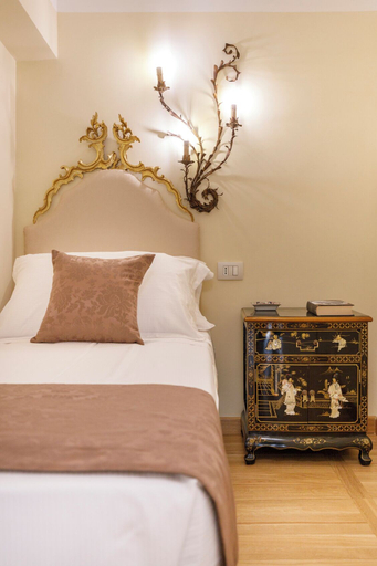 Bedroom 2, Saint George's House Apartments & SPA, Syracuse