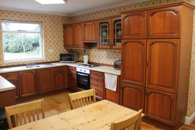 Others 4, Brookside Lodge, Hertfordshire