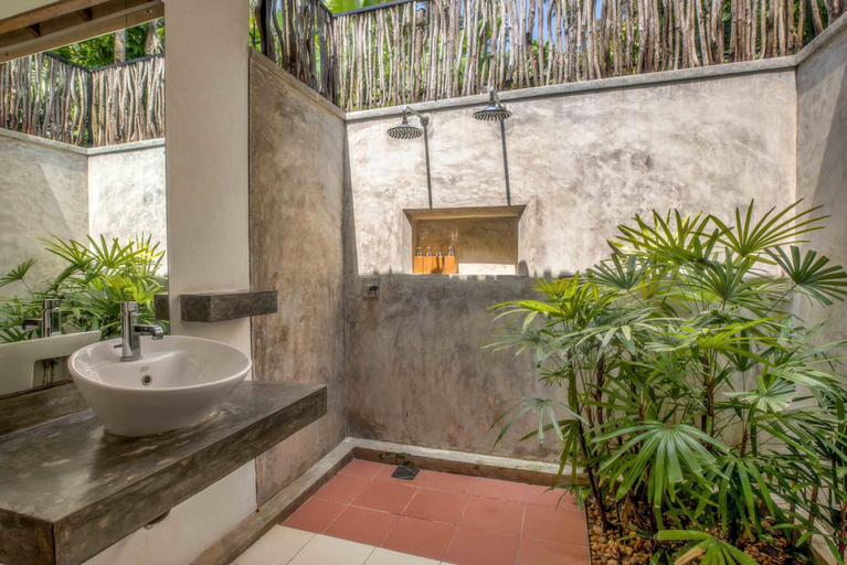 Others 5, Refurbished Family Village House With Private Pool, Habaraduwa
