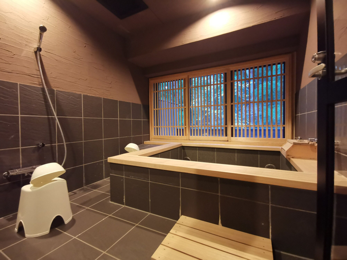 Bathroom 4, Sakahijiri Hotel in Nikko, Nikkō
