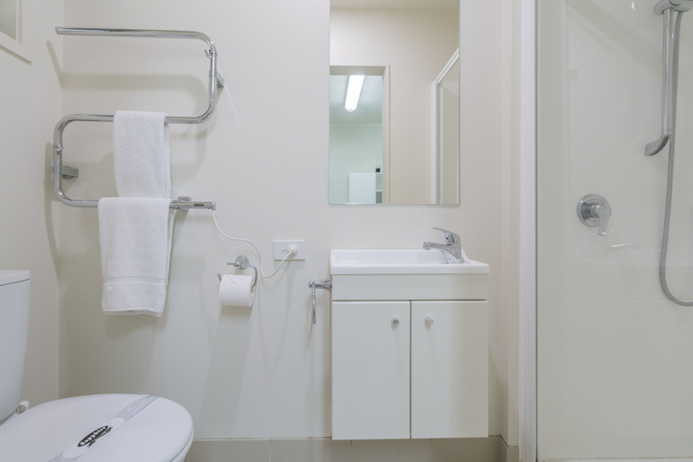 Bathroom 5, Ocean Serenity Apartments Whitianga, Thames-Coromandel