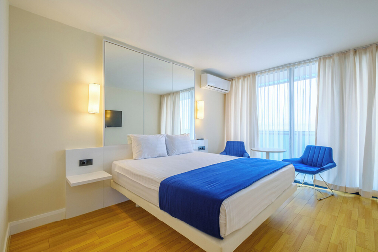 Bedroom 2, Orbi City Hotel Official D Block, Batumi