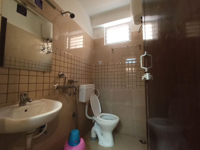 Bathroom 4, Goroomgo Park View Puri, Puri