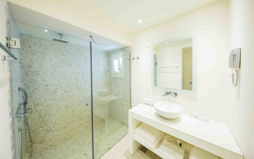 Bathroom 5, Marpunta Resort, Thessaly