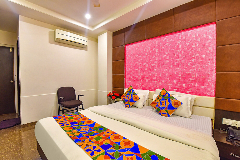 Bedroom 2, Fabexpress Silver Plaza, Ahmadabad
