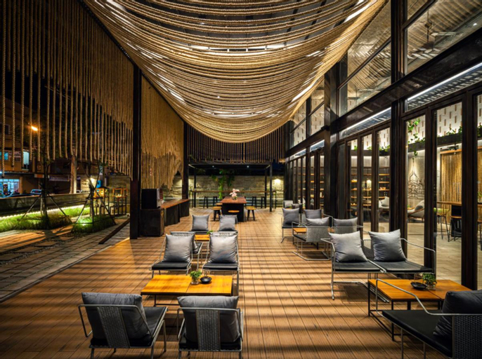 Food & Drinks 5, Navakitel Design Hotel, Muang Nakhon Si Thammarat