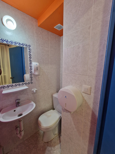 Bathroom 4, Arc House Mezquita - Adults Only, Córdoba