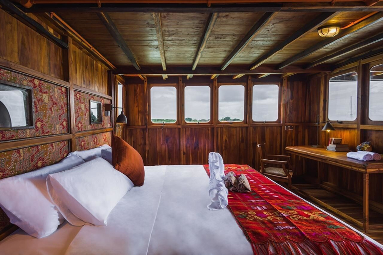 Bedroom 2, Situju 7 Cruises, West Manggarai