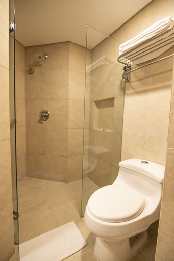 Bathroom 5, Zuana Beach Resort, Santa Marta (Dist. Esp.)