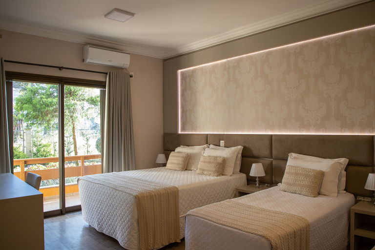 Bedroom 2, Hotel Kaster, Gramado