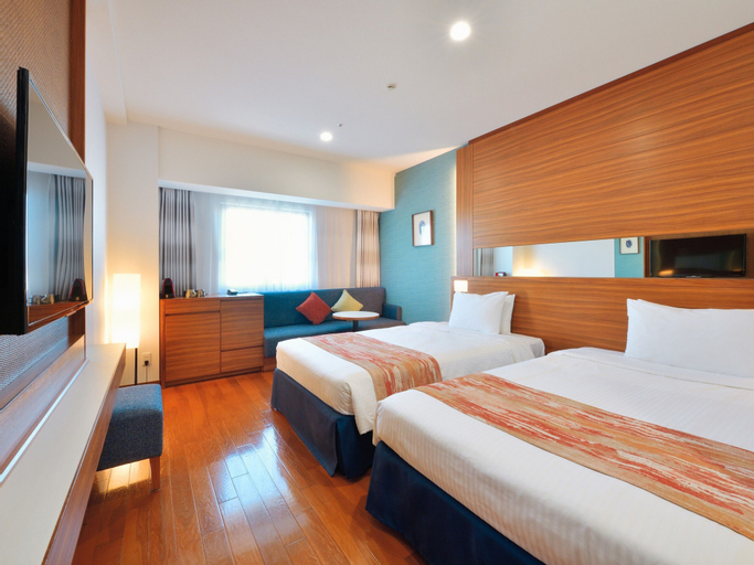 Bedroom 12