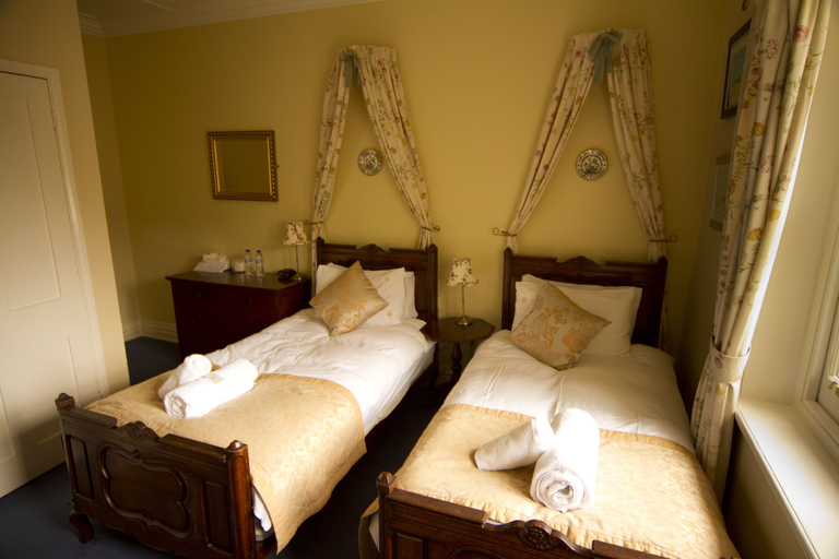Bedroom 2, Trehaven Manor, Cornwall