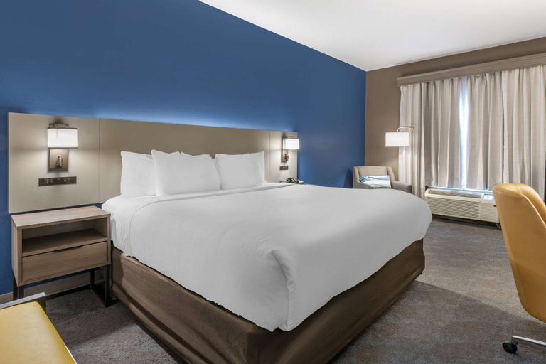 Bedroom 3, Comfort Inn & Suites Shelbyville, Shelby
