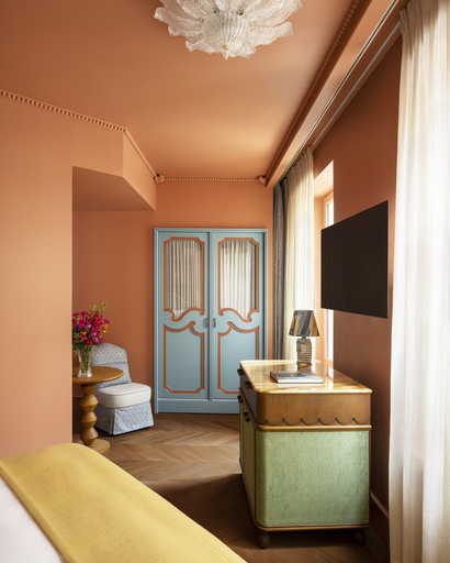 Bedroom 4, Hotel Le Grand Mazarin, Paris