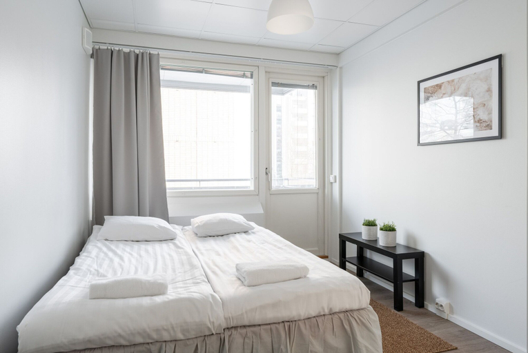 Bedroom 2, 2BR Downtown Home with Balcony & BEST Location, Pirkanmaa