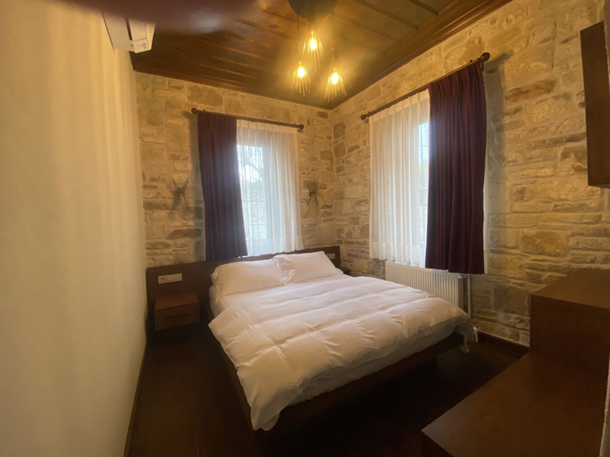 Bedroom 2, Dionysos 1789 Boutique Hotel, Foça