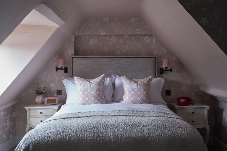 Bedroom 2, STANWELL HOUSE, Hampshire