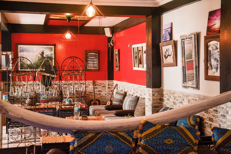 Food & Drinks 4, Petit Surfer, Agadir-Ida ou Tanane