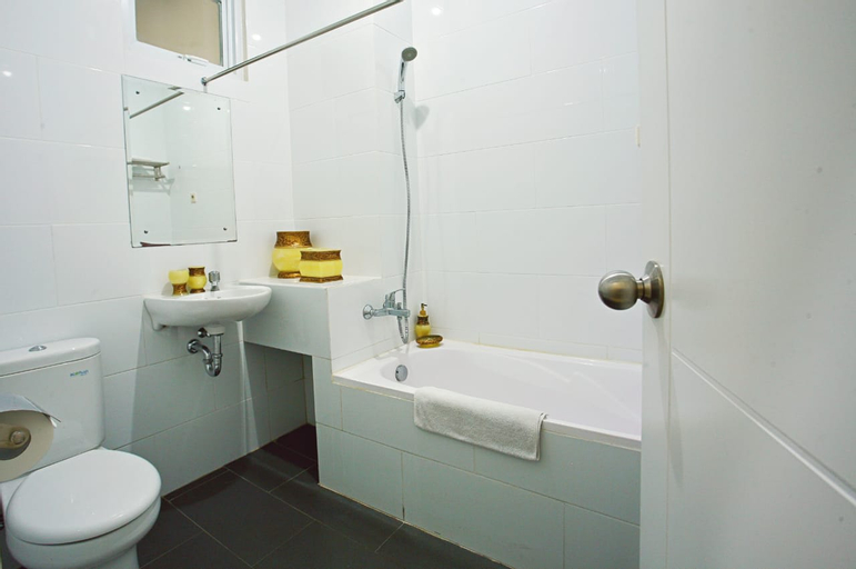 Bathroom 3