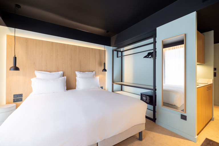 Bedroom 3, KOPSTER Hotel Residence Paris Colombes, Hauts-de-Seine